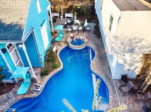 Five BR - Sleeps 10! Steps from French Quarter in New Orleans
