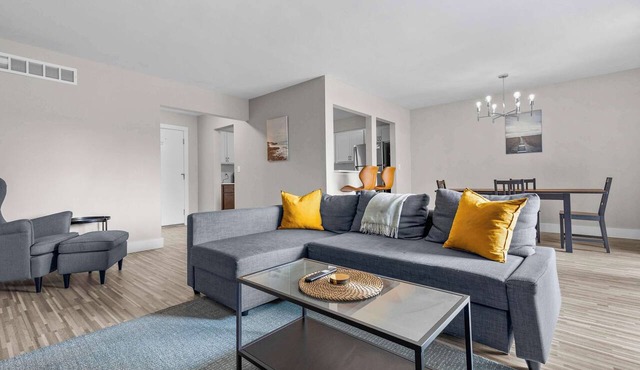 Getaway in the Heart of the City!