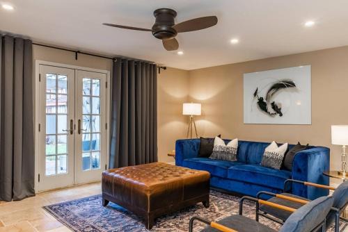 Gorgeous 3 Bed Ward Pkwy Home 25