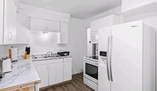 Great for long time stay, spacious and cozy