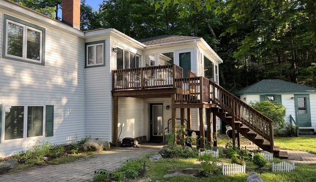 GREAT no bluff, easily accessible beach!