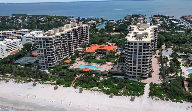 Gulf View - An exceptional, 3 Bed/4 Bath Gulf-front retreat by The Bay and Key Collection in Longboat Key
