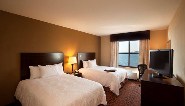 Hampton Inn Marquette/Waterfront