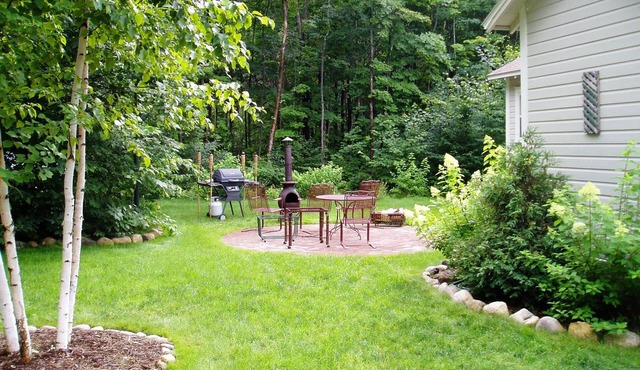 Harbor Springs Cottage In The Woods