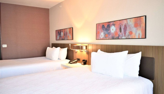 Hilton Garden Inn Oconomowoc