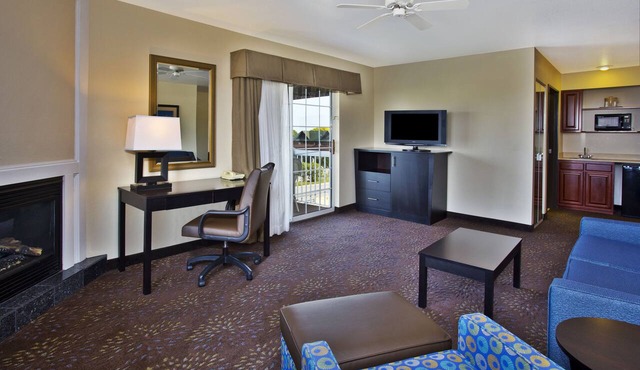 Holiday Inn Express Mackinaw City by IHG