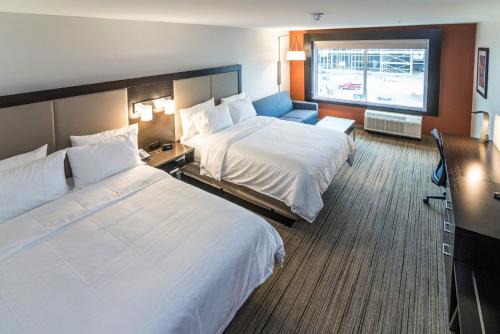 Holiday Inn Express & Suites Allen Park by IHG