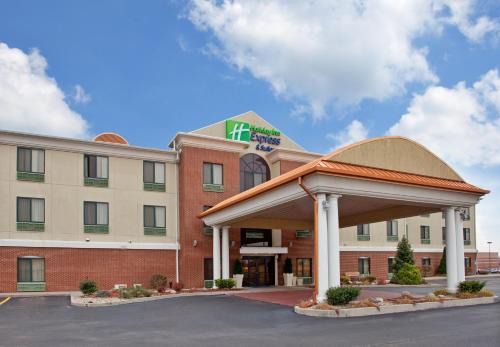 Holiday Inn Express & Suites O'Fallon-Shiloh by IHG