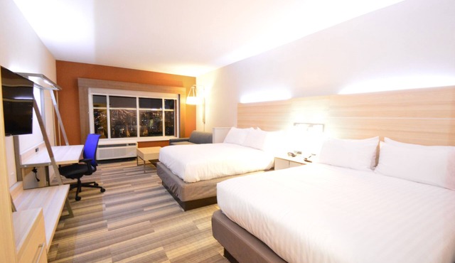 Holiday Inn Express & Suites Toledo West by IHG