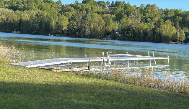 Lake and Trail Cottages on Little Traverse Lake