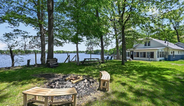 Lake Shafer Waterfront Home w/Dock & Decks