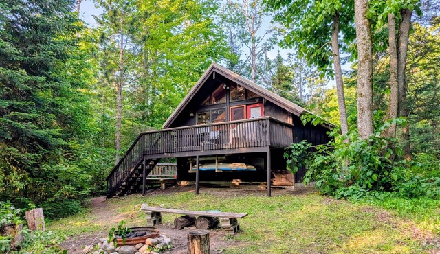 Lakefront Community w/Pool | Near Golf