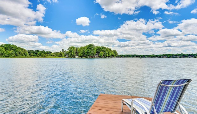 Lakefront Family Retreat in Battle Creek w/Dock