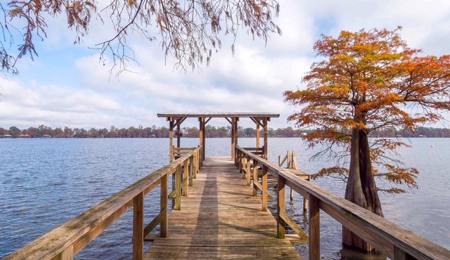 Lakefront Netterville Landing Home w/Private Dock in St Joseph
