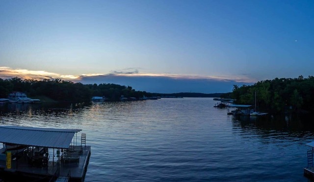 Lakeside Chateau in Sunrise Beach