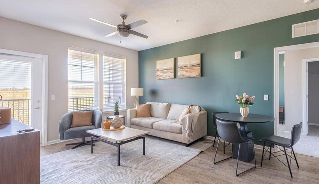 Landing | Chic 2BD, Gym, Yoga Studio