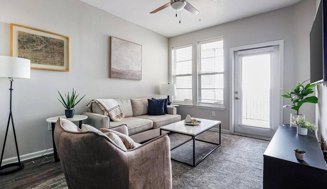 Landing | Modern 1BD, Yoga Studio, Pool