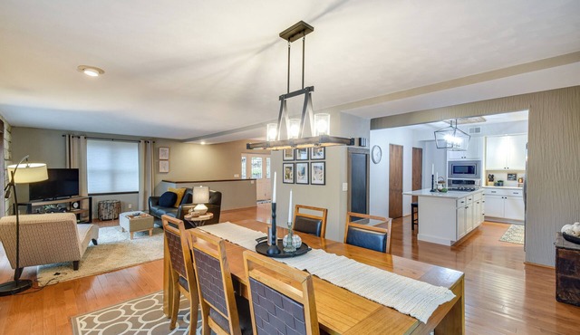 Large Home w/Game Room, 4 Mi to Mississippi River in Bettendorf