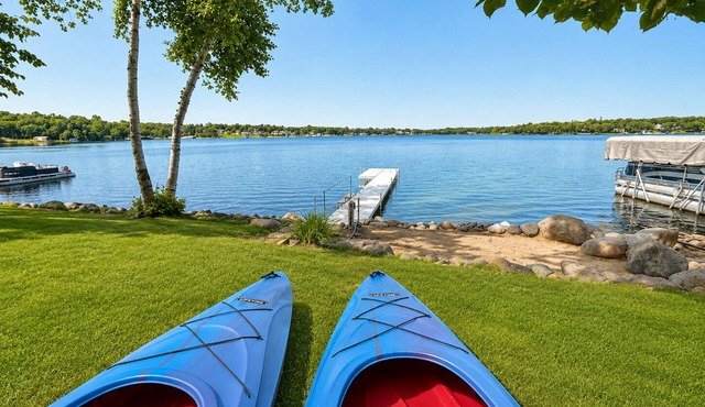 Long Lake Waterfront | Panoramic Views, Sandy Beach, Kayaks, Fire Pit & Peloton