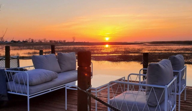 Lucky 8’s Lakehouse Pet, Boat & Trailer Friendly