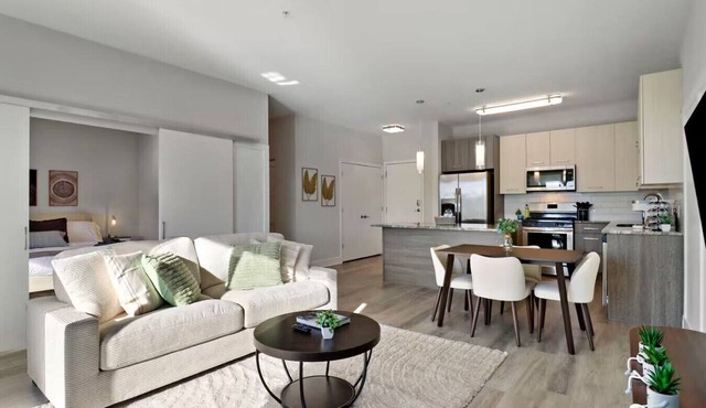 Luxury 2BR Escape | Pool, Pickleball, Sauna