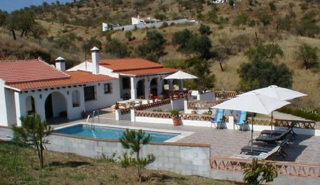 Luxury villa with pool and beautiful views set in 8 acres of almond groves. in Caabermeja