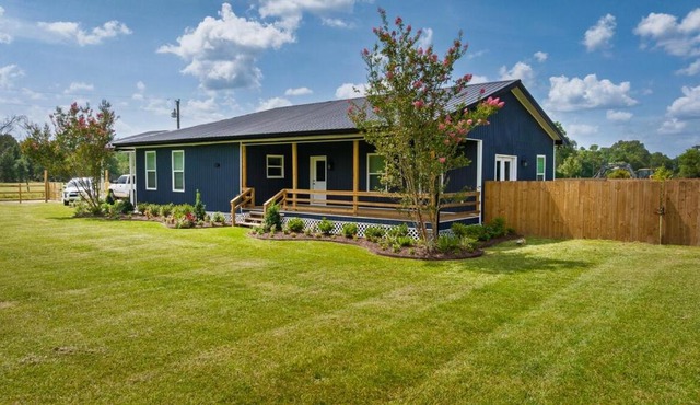 Magnolia Place minutes from Lake Charles! in Ragley