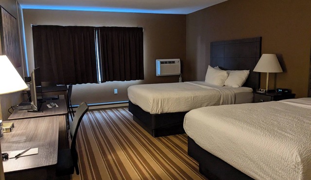 Magnuson Hotel Copper Crown