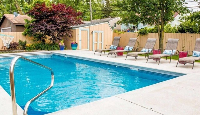 NEW BUFFALO HOME WITH PRIVATE HEATED POOL!
