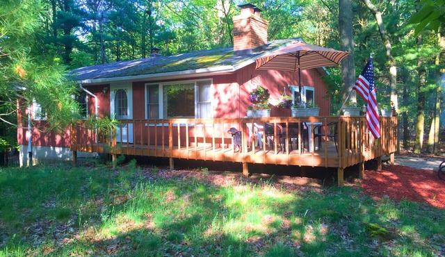 NEW LISTING 15% OFF 5BR Lake Michigan Cottage Private Retreat Family Friendly