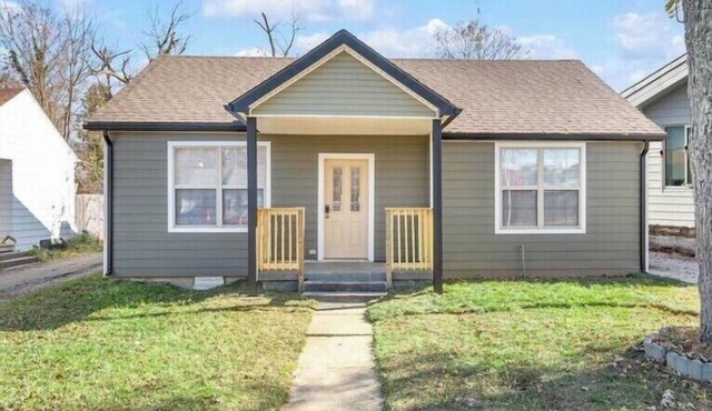 New Listing! Cozy 3 bedroom - Downtown Lexington