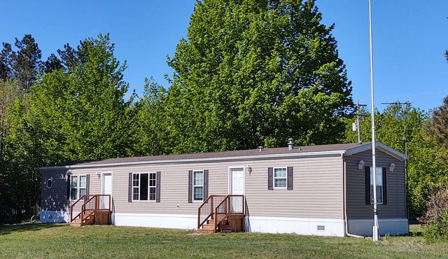 New mobile home on 10 acres