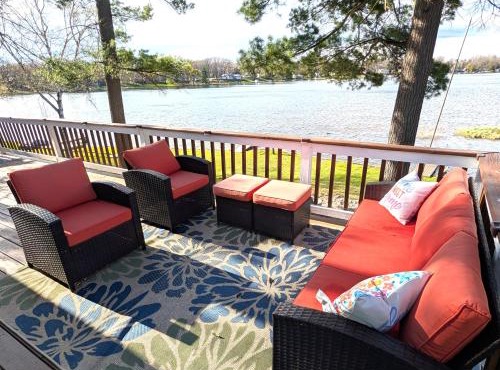 NEW! Villa Adonis - Lakefront and Gorgeous!