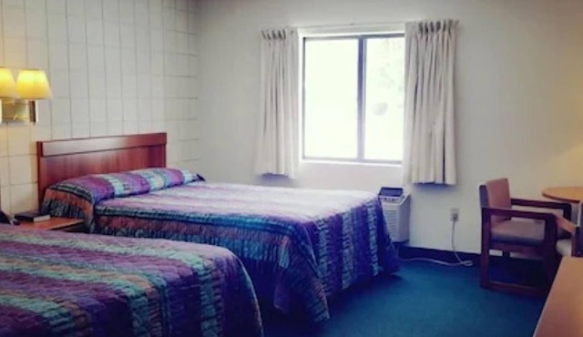 Oakridge Motel