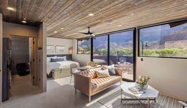 Panoramic Zion Loft | Unit 2 in Springdale