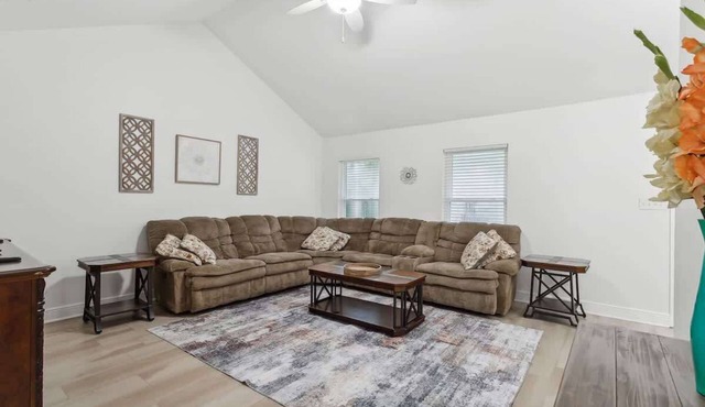 Peaceful luxury home in Slidell