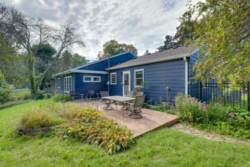 Peaceful Minneapolis Retreat Near Parks & Dtwn! in Golden Valley