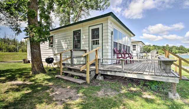 Pet-Friendly Beachfront Dent Cabin w/Grill! in Dent