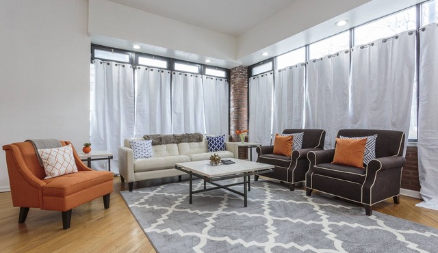 PET FRIENDLY! Unique Converted Storefront Stay - Great Neighborhood! by AllSet Turnover