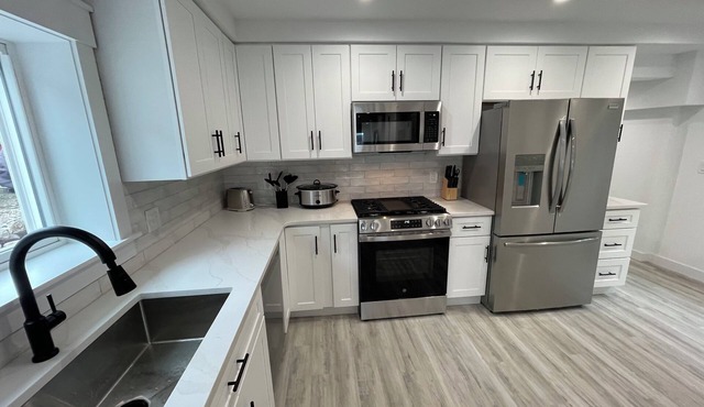 PLĀ House - Lakefront Fun For The Whole Family! in Pinckney