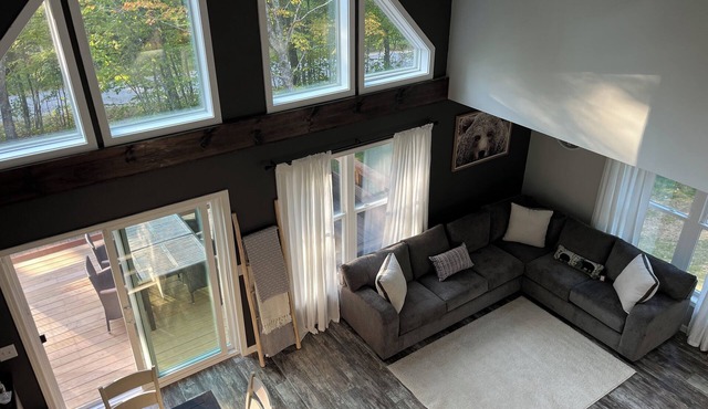 Plan for summer in the Lakes-mountain region. Brand New 3 Bedroom Chalet in Campton