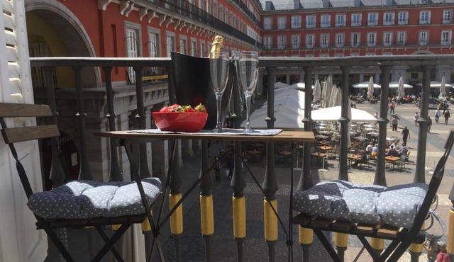 Plaza Mayor Deluxe in Madrid