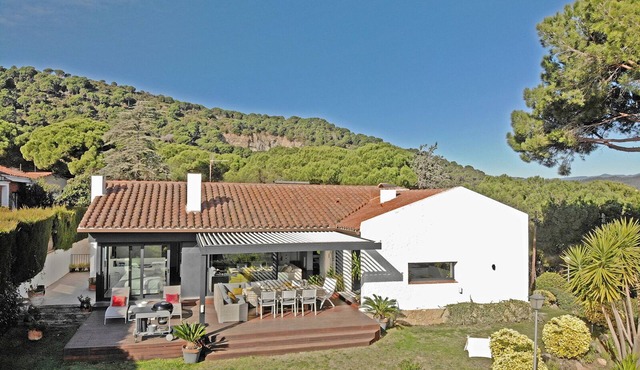 PREMIUM HABITAT LA PLANA in Argentona