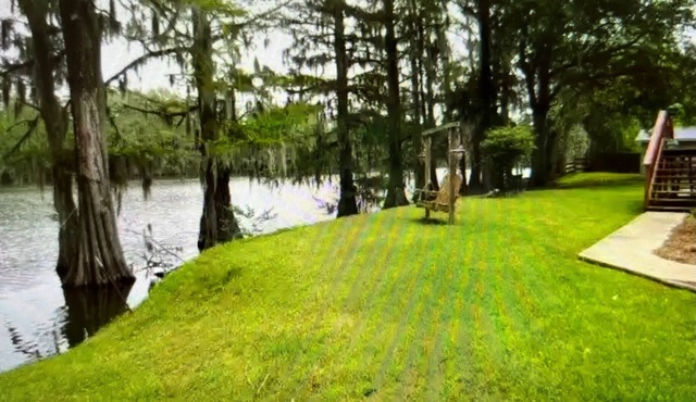 Private Lakefront House for Fishermen, Hunters, Lake-goers, and the Whole Famliy