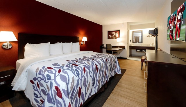 Red Roof Inn Detroit - Troy