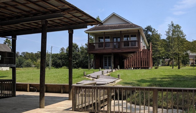 River Front Property on the Amite River