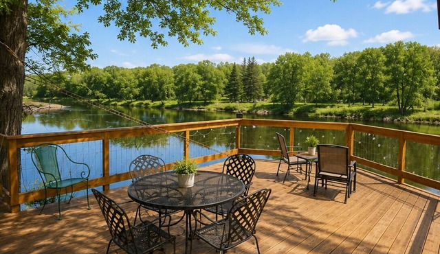 Riverfront Couples Retreat | 7mi to Ivy Black | Kayaks + Outdoor Bar in Brookston