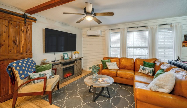 'RockinB88 Ranch Retreat' Terrell Home Near Shops in Terrell
