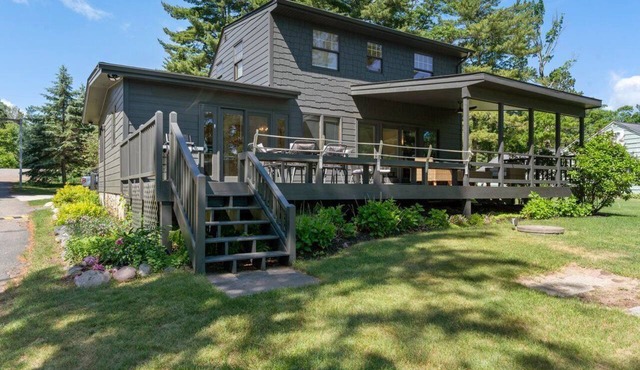 Ruth's Cabin at Half Moon Resort