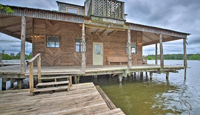 Secluded Angler's Haven - Boat + Fish!